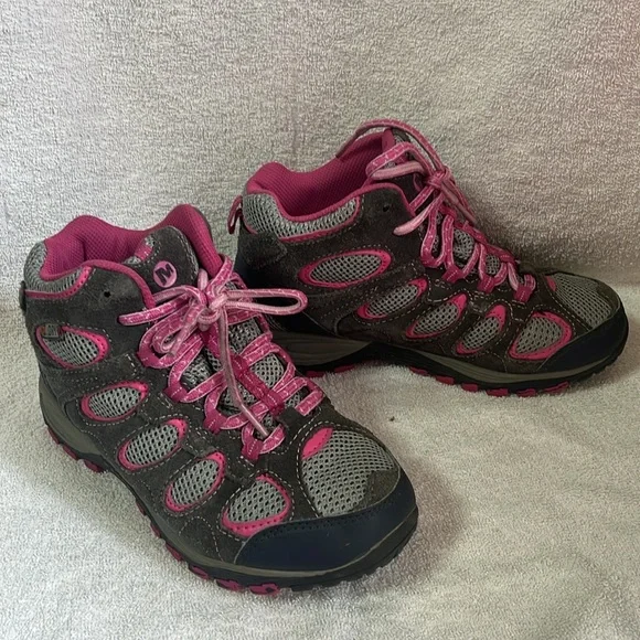 Merrell girls pink and gray hiking boots in size 4 - Picture 2 of 10